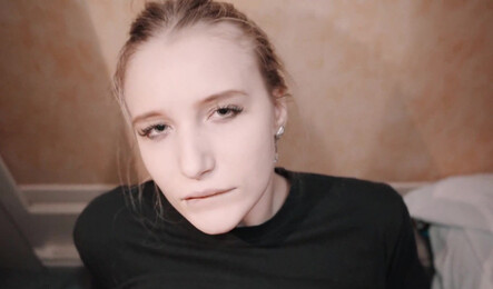 Как я ехал в поезде с похотливой попутчицей