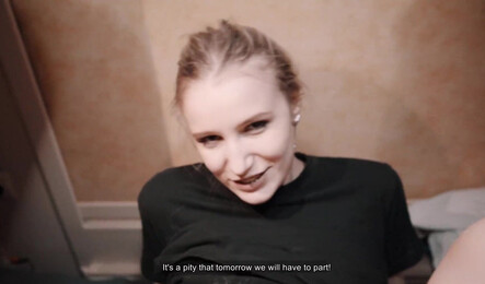 Как я ехал в поезде с похотливой попутчицей